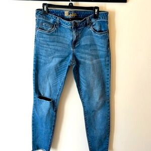 Kut Jeans with frayed bottoms